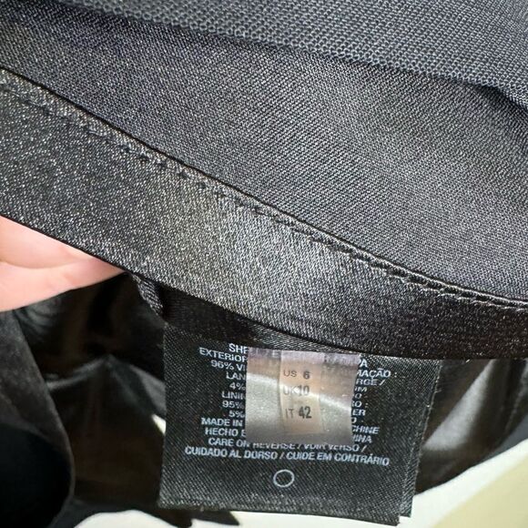 Elie Tahari Wool Blend Belted Sheath Little Black Dress 6 - Picture 4 of 8